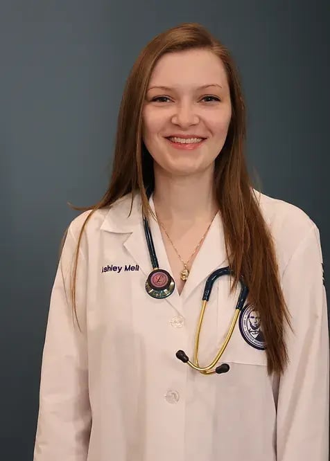 Dr. Ashley Mell, Associate Veterinarian